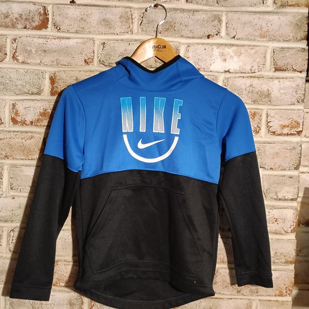Kids/Boys Nike Dri-Fit Blue Pullover Hoodie - Medium